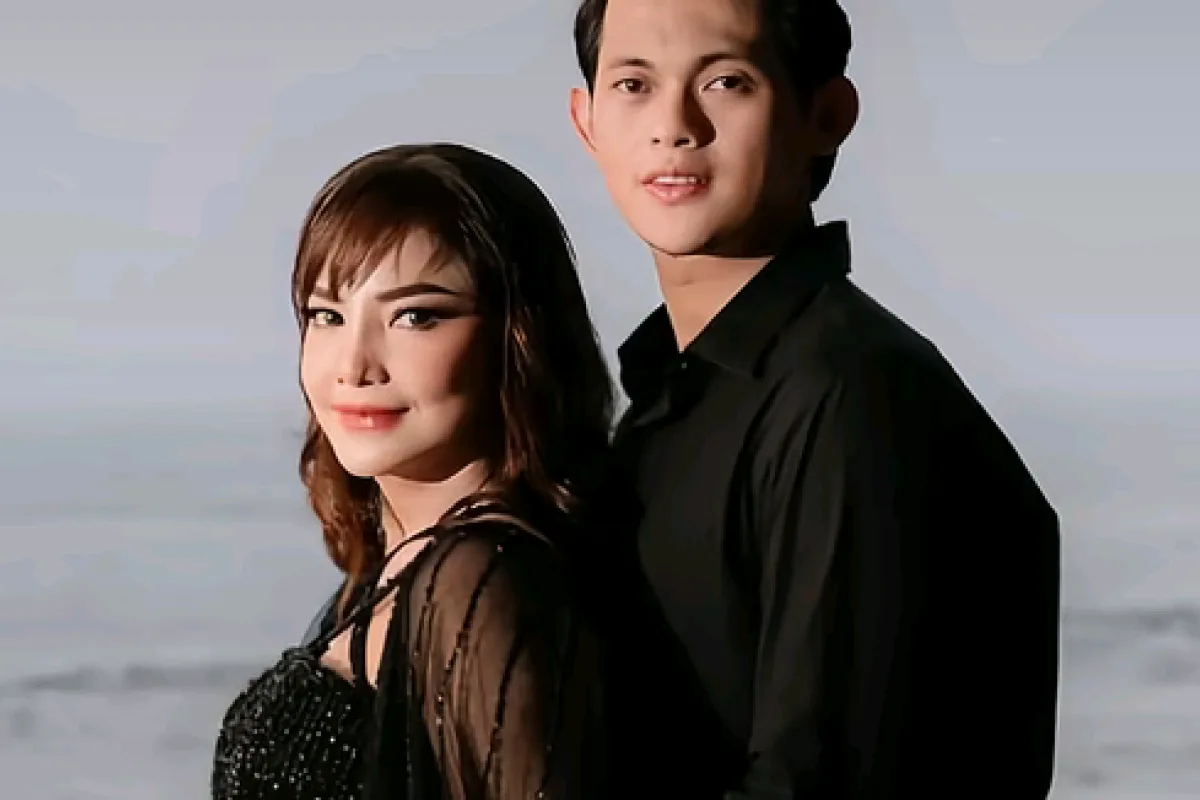 Tebar Pesona di Foto Latar Biru KUA, Irma Darmawangsa Siap Tutup Masa Lajang Bersama Irfan Sebastian Setelah 7 Tahun