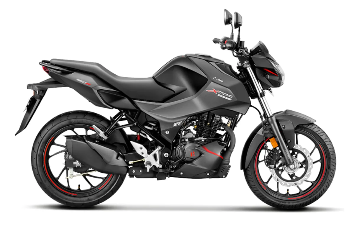 Tenaga Kalah, Fitur Menang: Hero Xtreme 160R 4V, Naked Sport India Penantang Yamaha MT-15