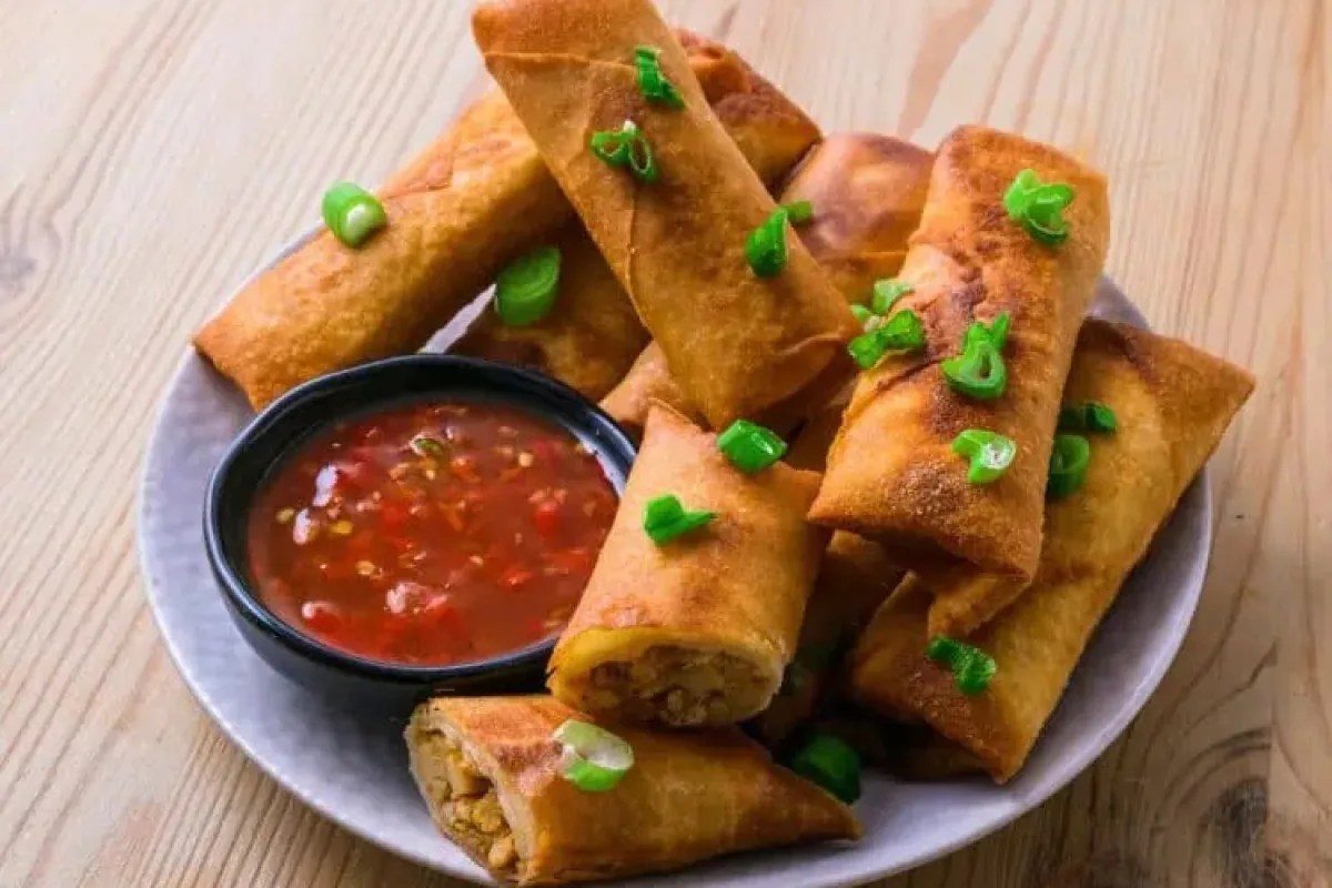 Mampir ke Semarang Jangan Cuma Lewat: Ini 6 Lumpia dari Pelopor Abad ke-19 sampai yang Isiannya Keju