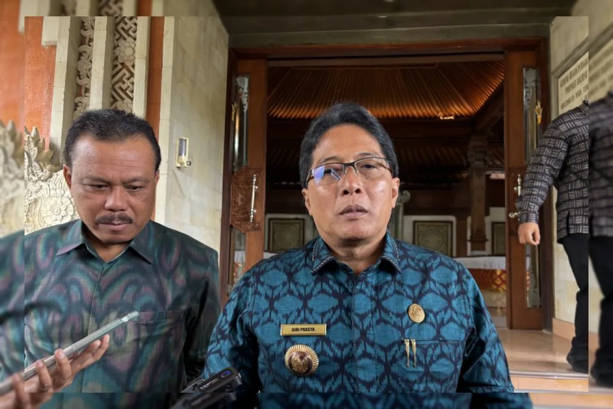 Wagub Bali Respons Penolakan Warga, Pastikan PSEL Aman