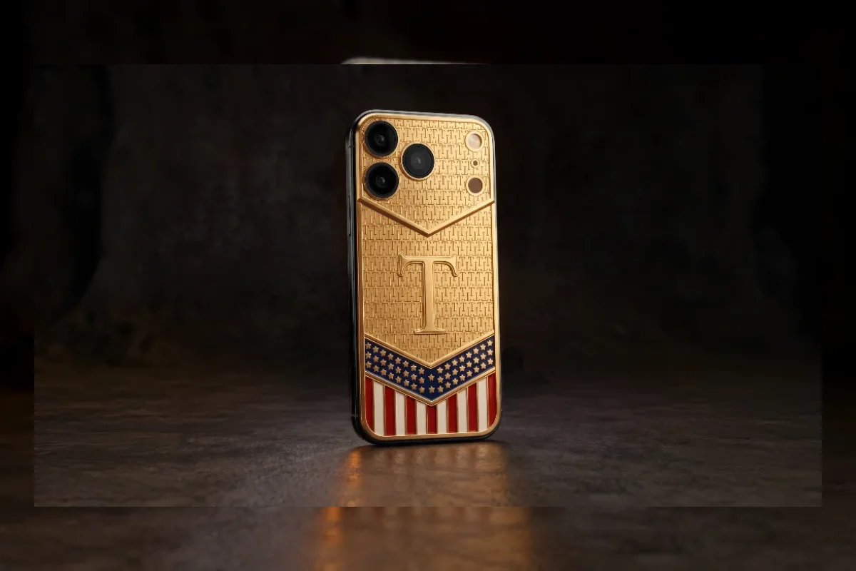 Caviar Rilis iPhone 17 Pro Max Emas 24 Karat Bertema Trump Seharga Rp170 Juta
