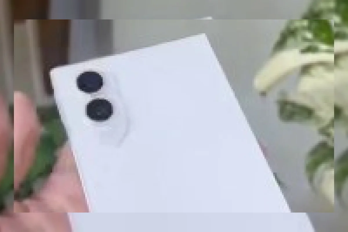 Video Hands-On Perlihatkan Dummy Samsung Galaxy Z Fold Wide