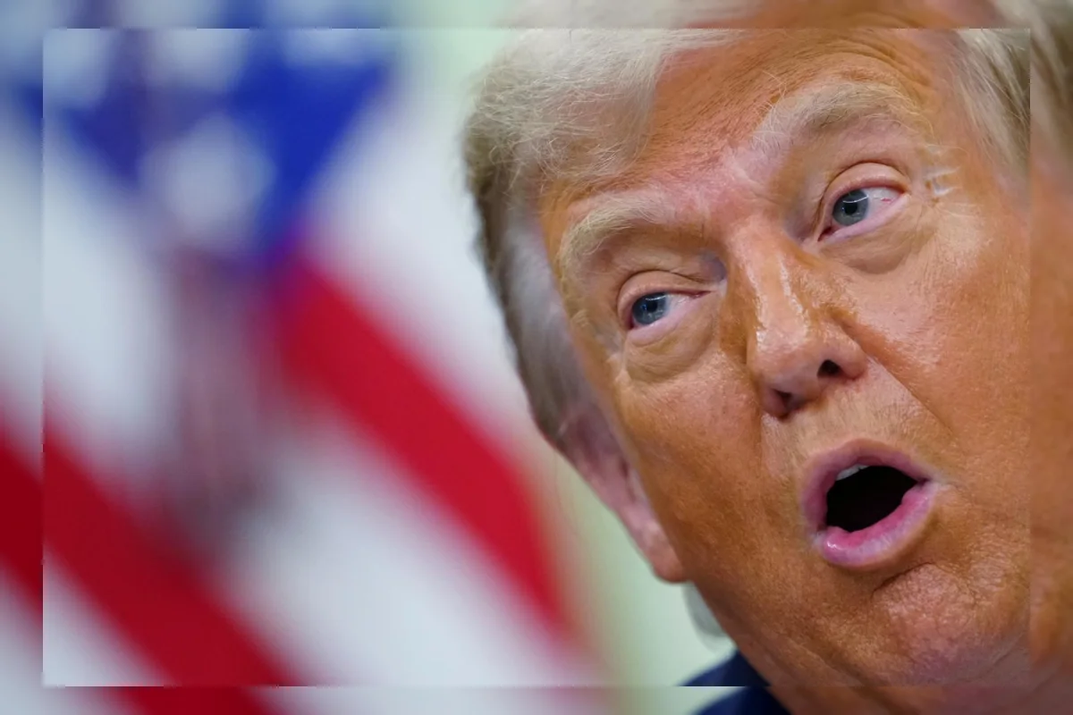 Trump Klaim Misi AS di Selat Hormuz Berhasil, Lewatkan 100 Juta Barel Minyak