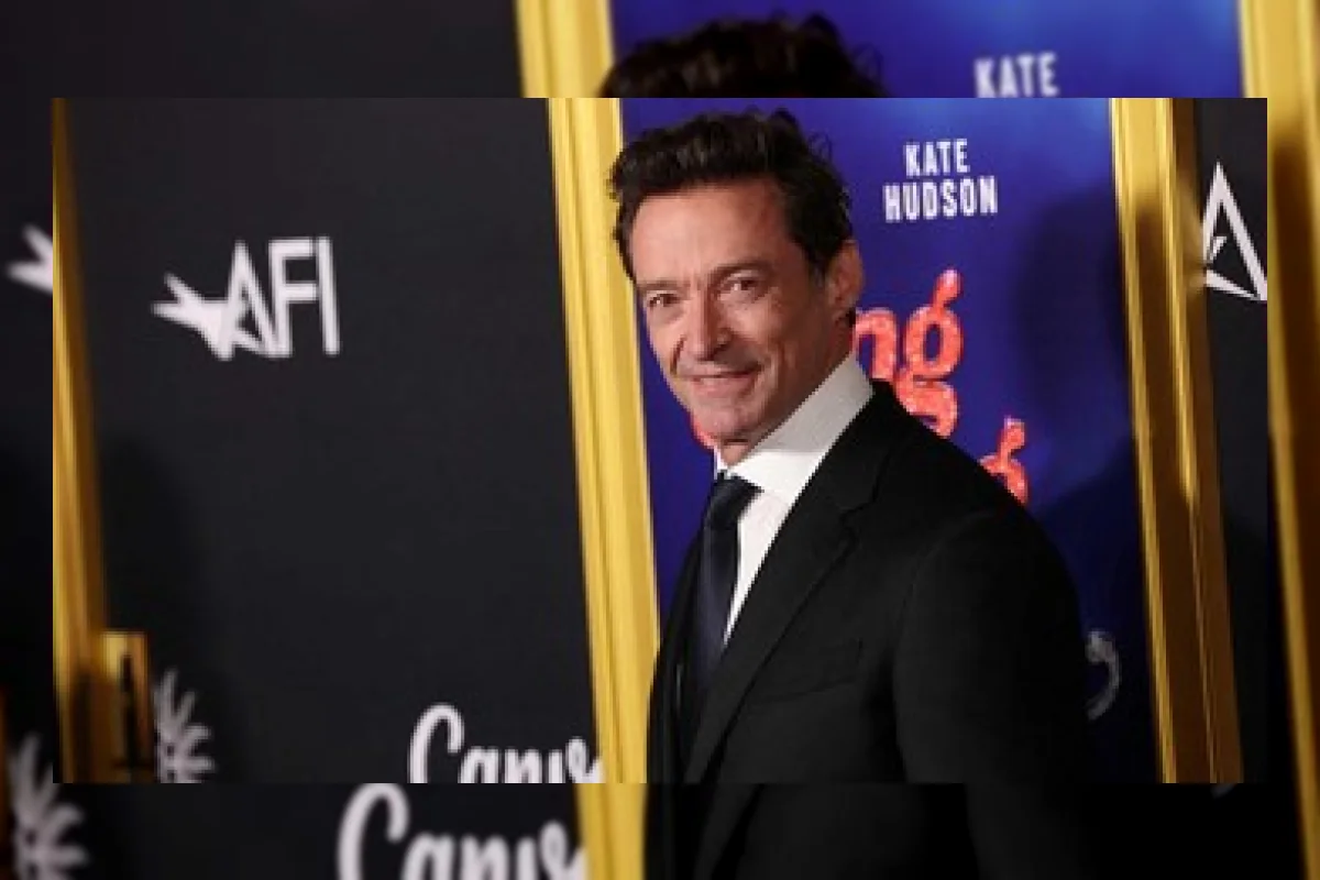 Hugh Jackman Ingin Bintangi Film Bareng Angelina Jolie Usai Cerai