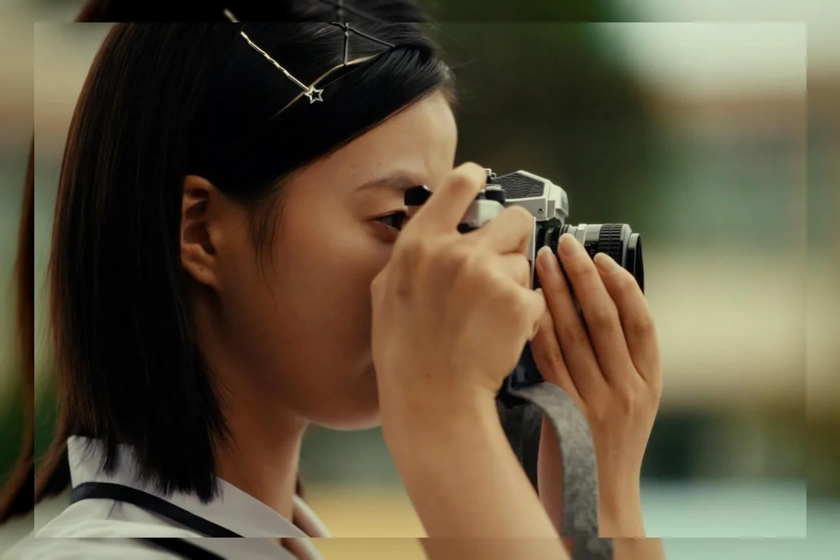 'Summer's Camera' Angkat Kisah Cinta Pertama dan Duka Keluarga