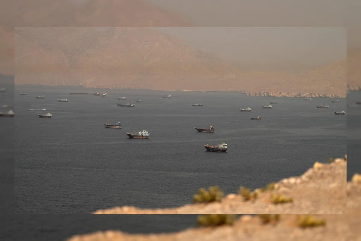 Iran Tutup Selat Hormuz Lagi, Tuduh Serangan Israel di Lebanon