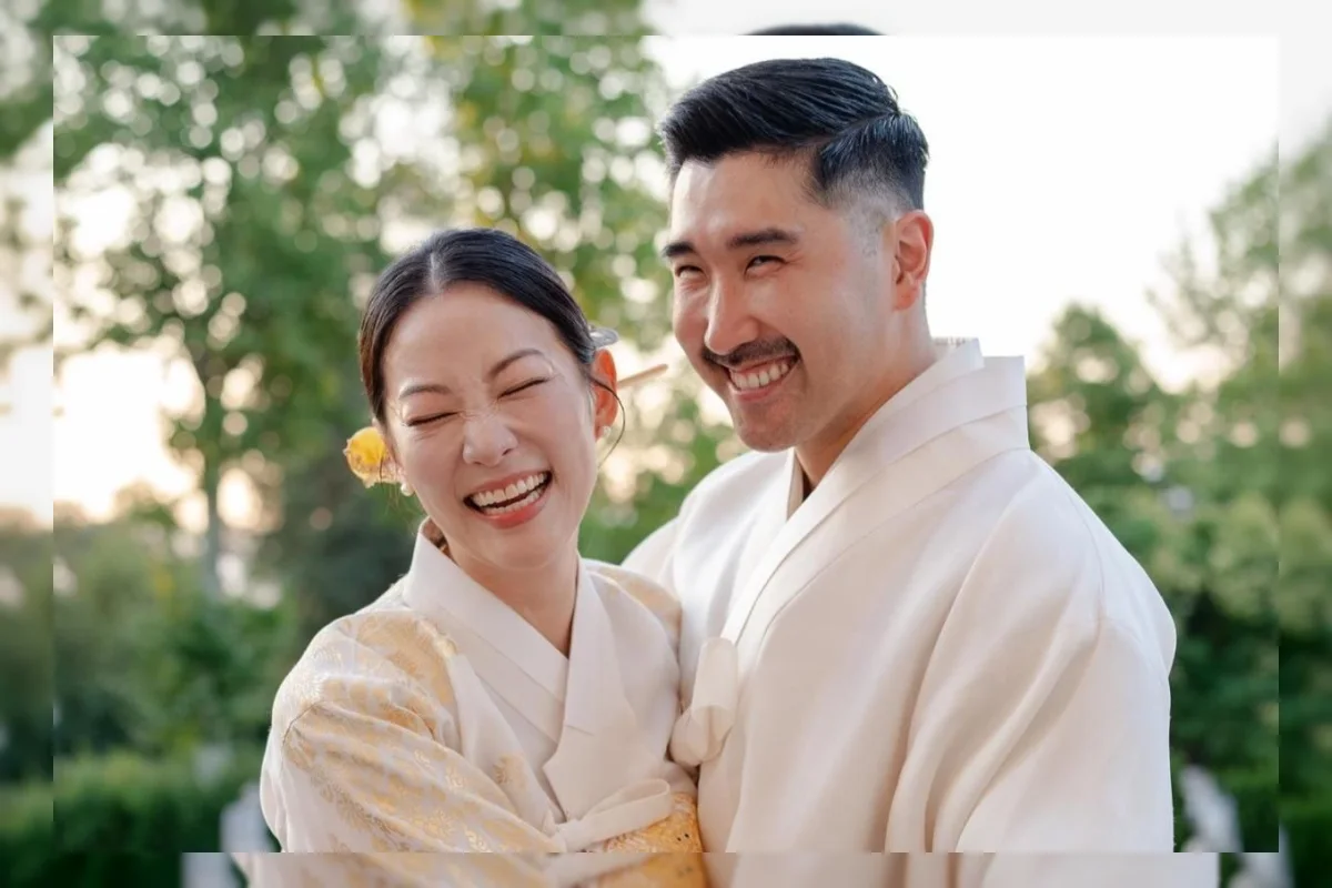 Arden Cho, Pengisi Suara 'KPop Demon Hunters', Menikah di Italia dengan Hanbok