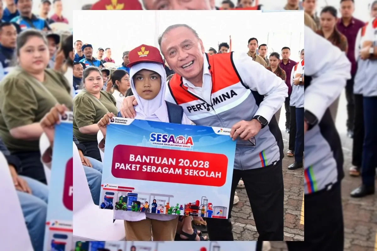 Pertamina Salurkan Ribuan Paket Seragam Sekolah Gratis untuk Siswa Prasejahtera