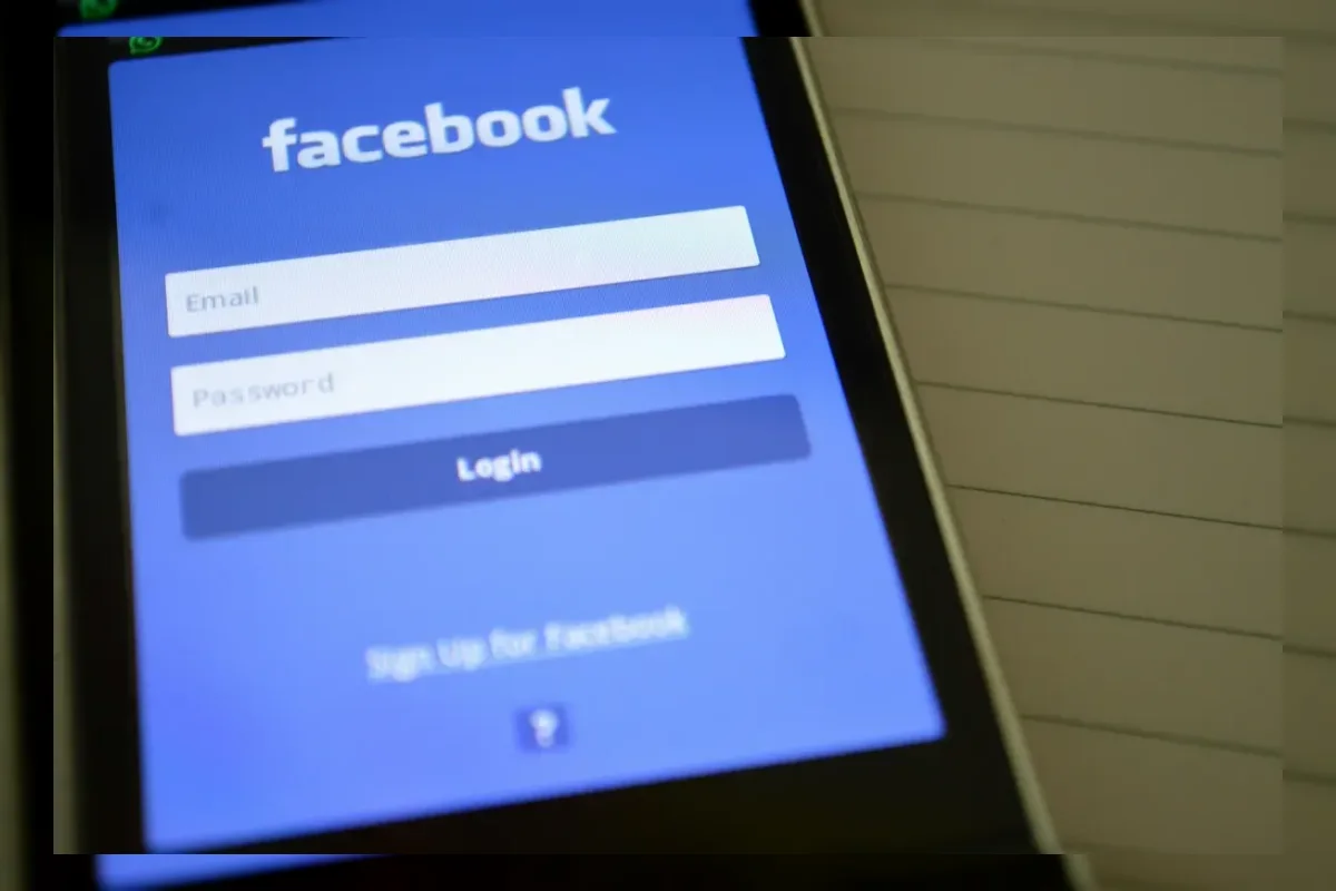 3 Trik Mengetahui Orang yang Sering Melihat Facebook Kita Menggunakan Fitur Resmi