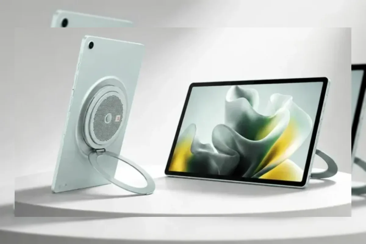 Moto Pad 70 Groove Resmi Meluncur, Bawa 9 Speaker JBL dan Kickstand 360 Derajat