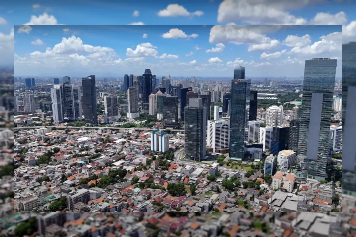 Prakiraan Cuaca Jakarta Hari Ini 2 Agustus 2026: Cerah Seharian, Suhu Capai 35 Derajat