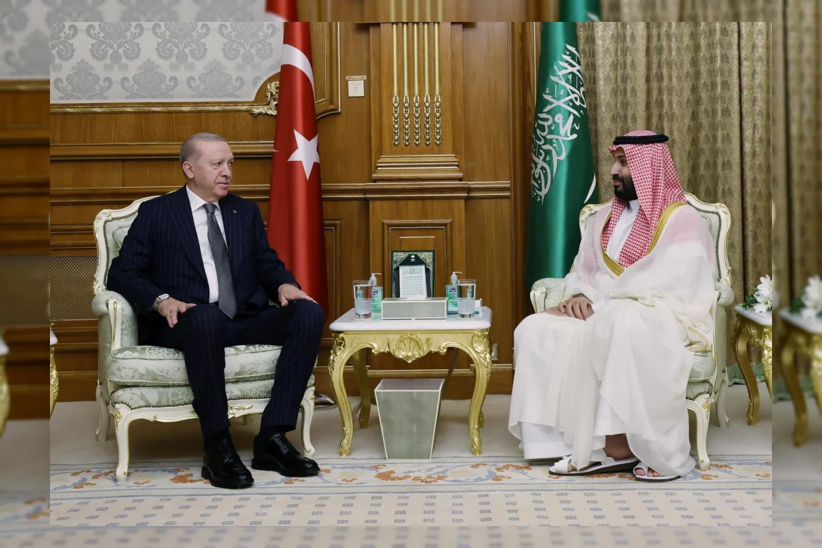 Saudi, Turki, dan Pakistan Tandatangani Perjanjian Pertahanan