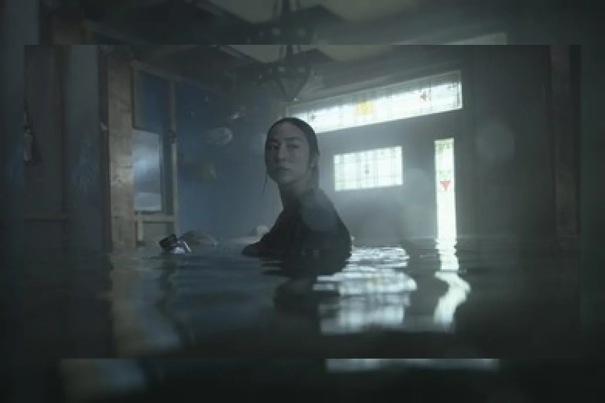 Greta Lee Ungkap Ketakutan dan Tantangan Fisik di Film The Last House