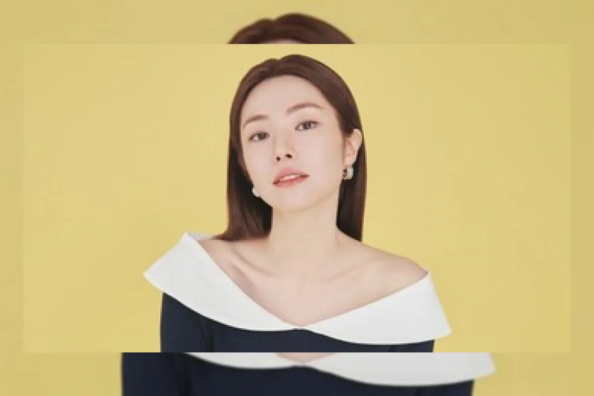 Kronologi Kontroversi Buyut Ha Young Pro-Jepang yang Picu Amarah K-netz