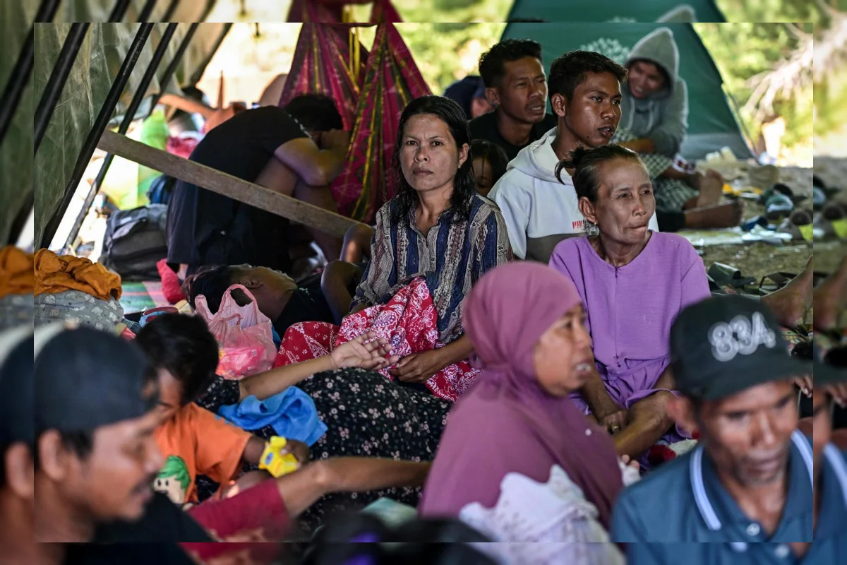 Gempa Flores Tewaskan 54 Orang, Ribuan Warga Menanti Bantuan di Tengah Perayaan HUT RI