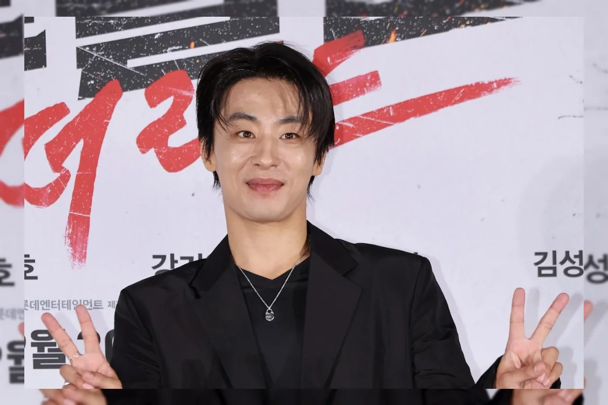 Koo Kyo-hwan Jadi Abadi dalam Film Aksi 'Reawaken Man: The Red