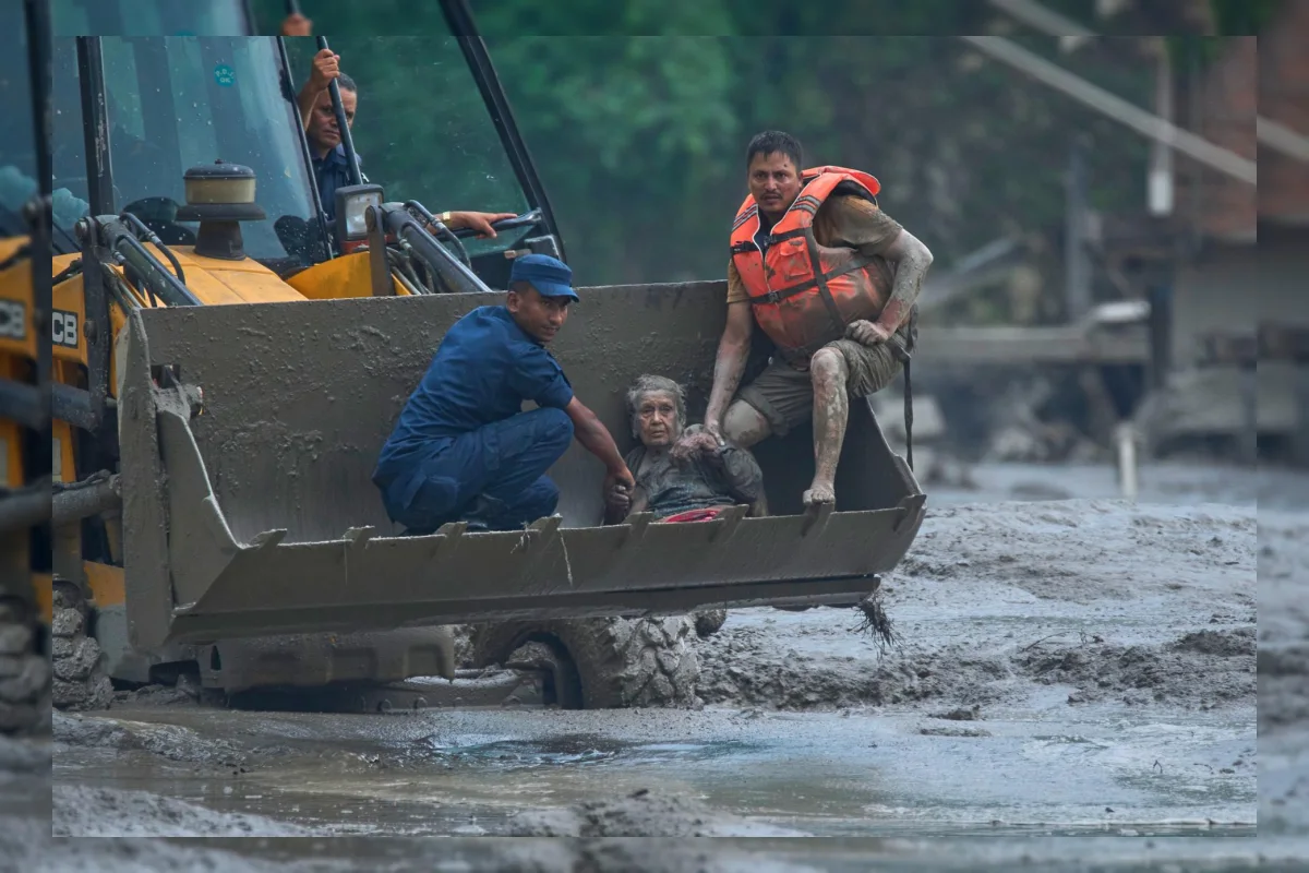 9 dari 10 WNI yang Terisolasi di Nepal Dievakuasi ke Tempat Aman