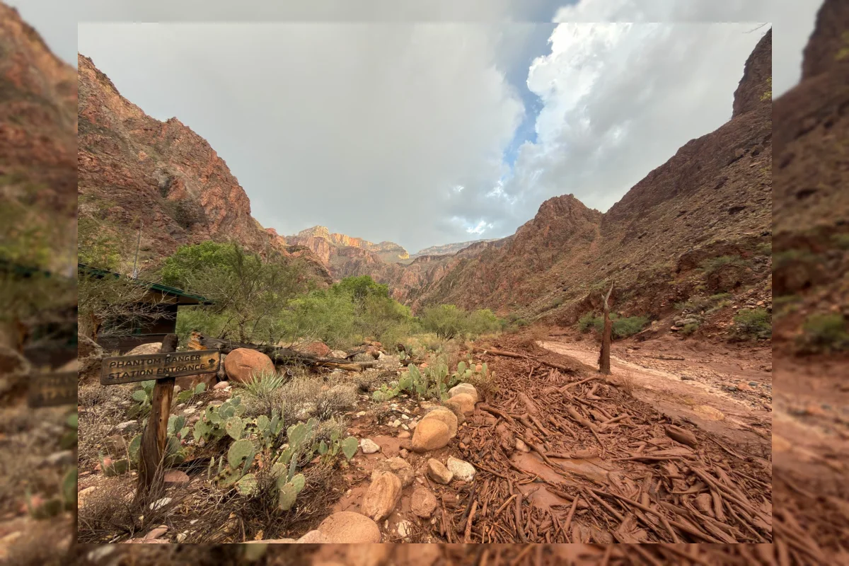 Banjir Bandang Grand Canyon: 1 Tewas, 15 Hilang, Evakuasi Massal
