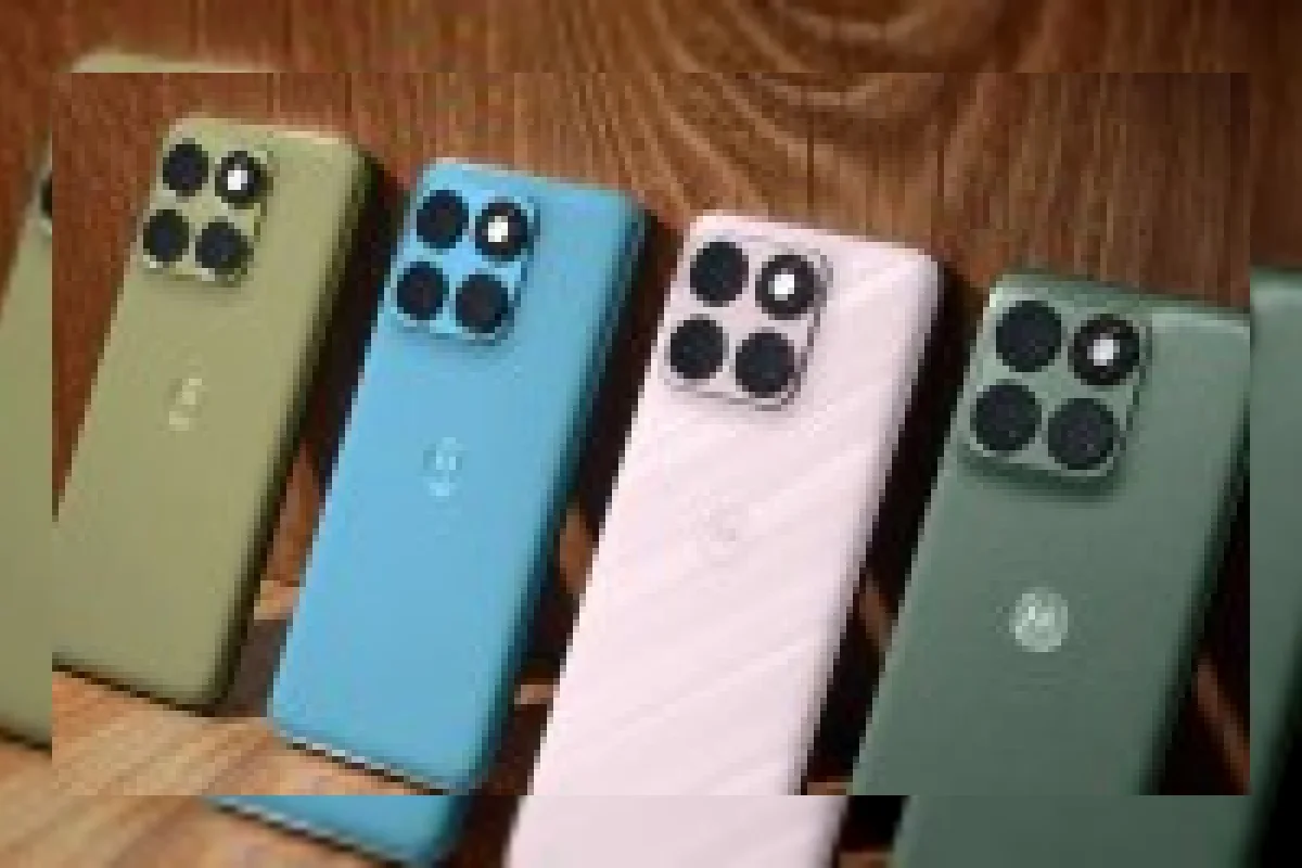 Motorola Edge 70 Plus, Watch Ultra, dan Razr 70 Swarovski di IFA 2026