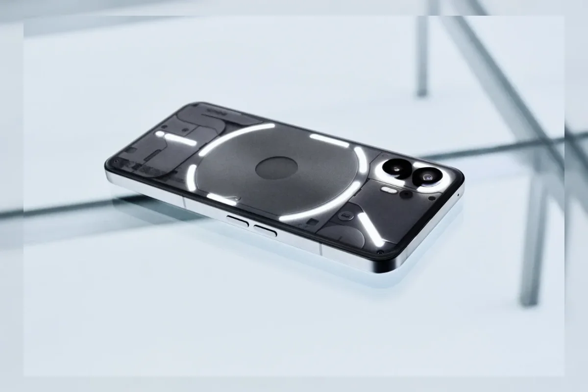 Nothing Phone 2 tidak mendapat Android 17