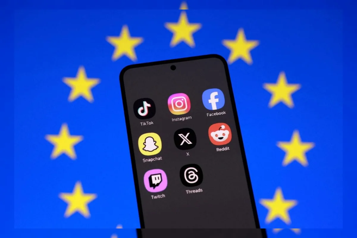 Ilustrasi bendera Uni Eropa dan smartphone dengan ikon media sosial