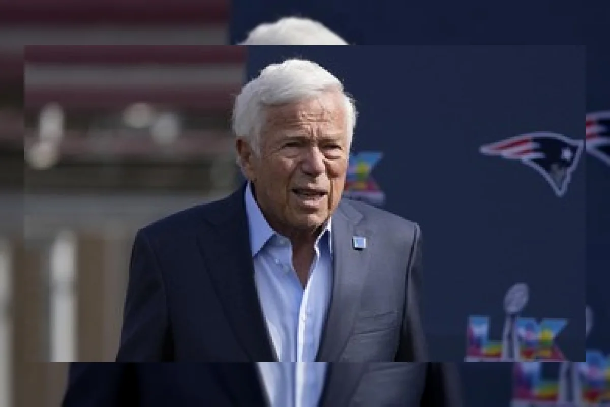 Robert Kraft, pemilik New England Patriots dan miliarder pro-Israel