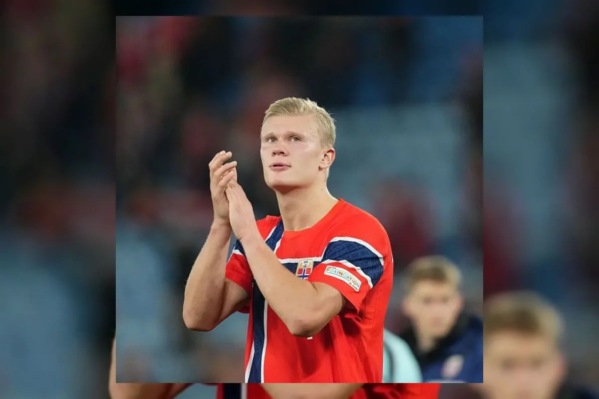 Erling Haaland merayakan gol untuk Norwegia