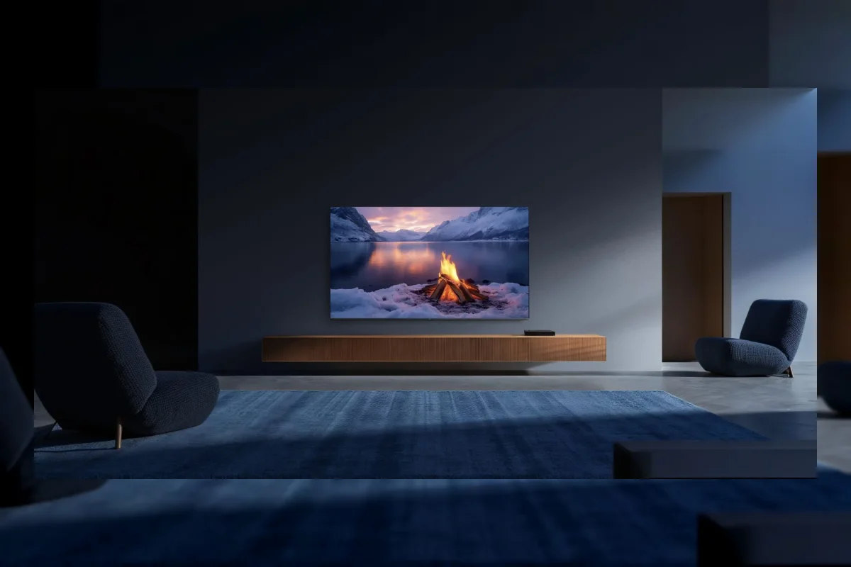 Televisi Xiaomi layar besar dengan teknologi QLED di ruang keluarga