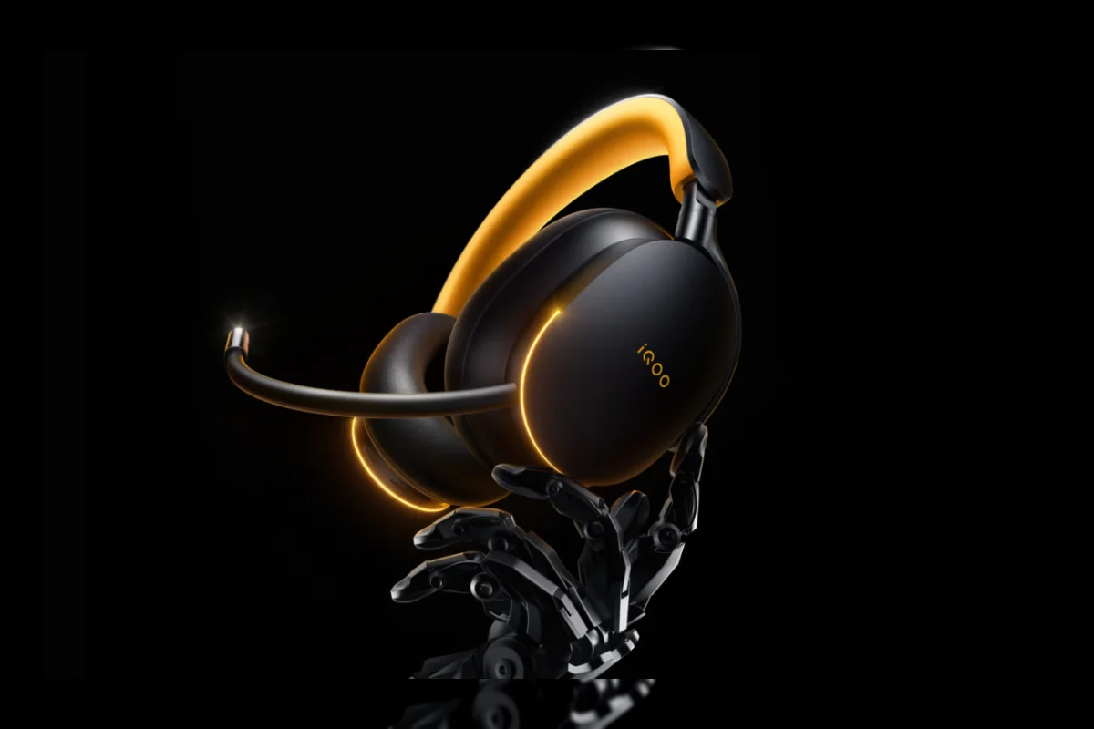 Headset gaming over-ear iQOO dengan driver 40mm dan baterai 150 jam