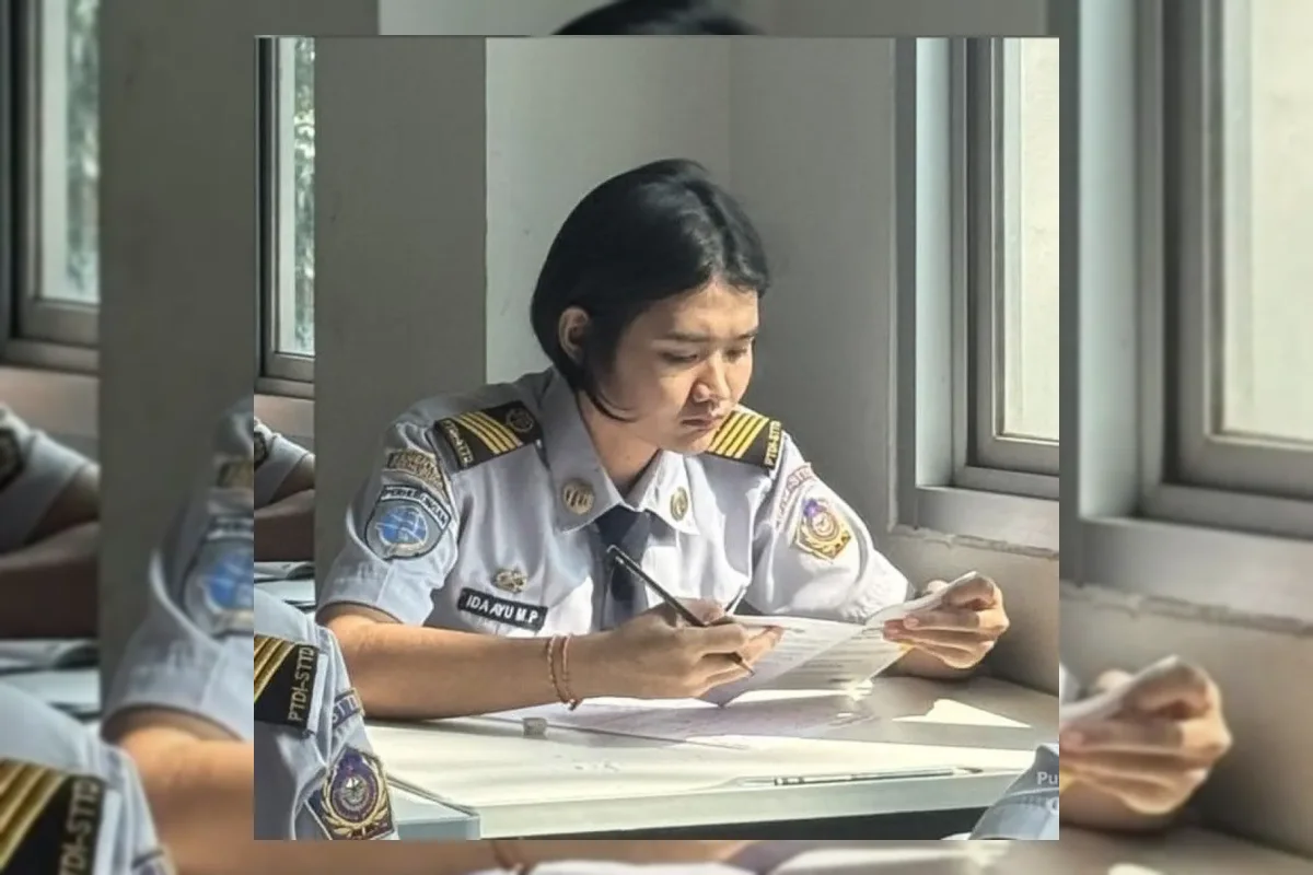 Ilustrasi calon masinis kereta api Indonesia