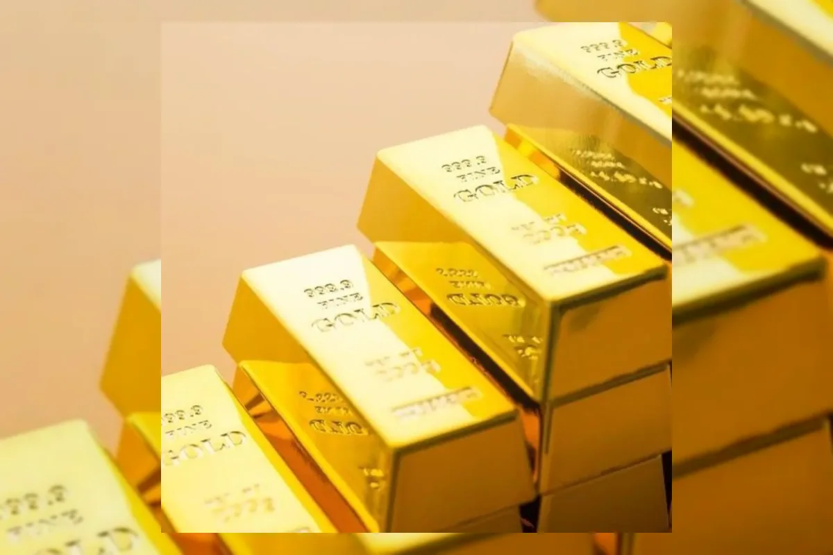 Ilustrasi pergerakan harga emas dan trading derivatif