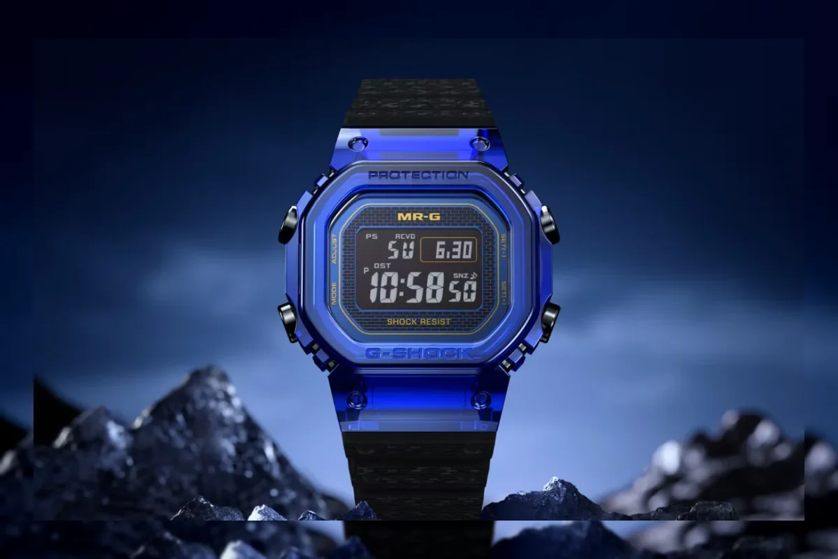 Jam Casio G-Shock MRG-D5000 Blue Sapphire dengan cangkang safir biru