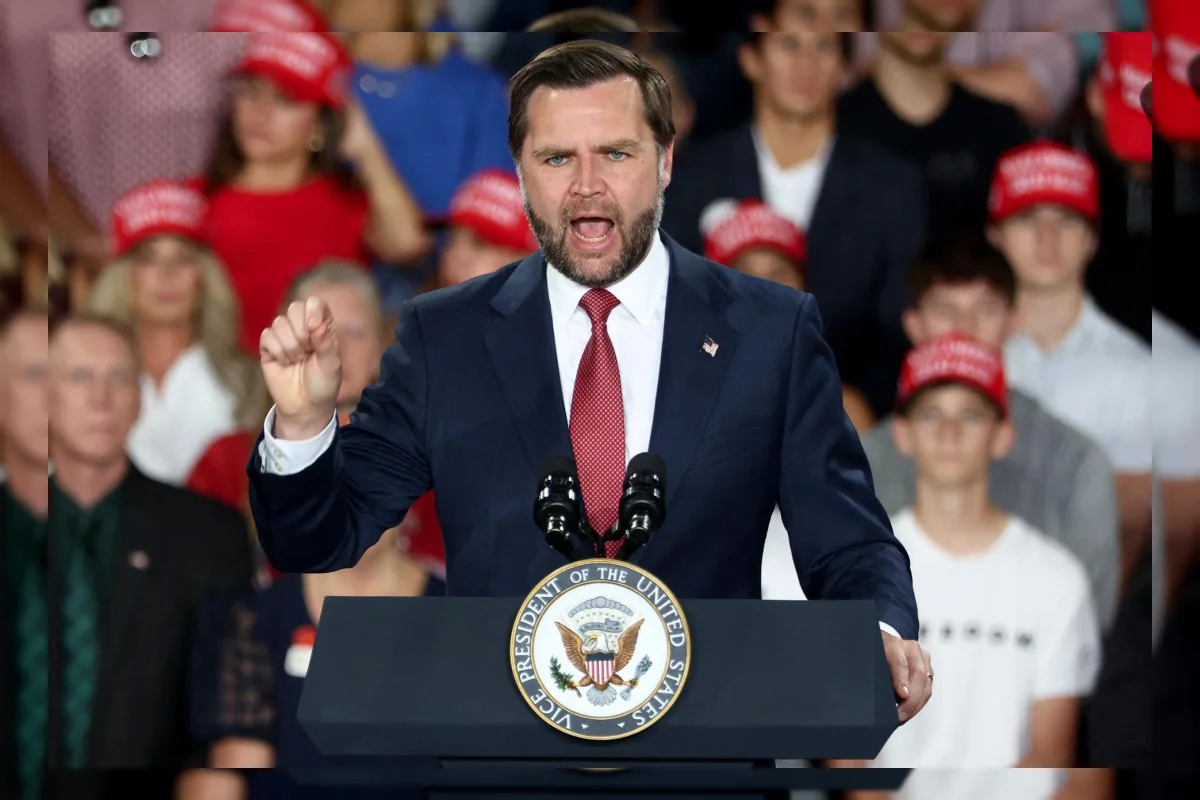 Wakil Presiden AS JD Vance berbicara dalam sebuah acara