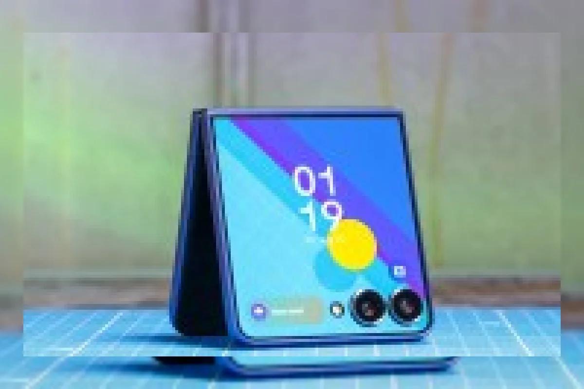Ponsel lipat Samsung Galaxy Z Fold7 dan Galaxy Z Flip7