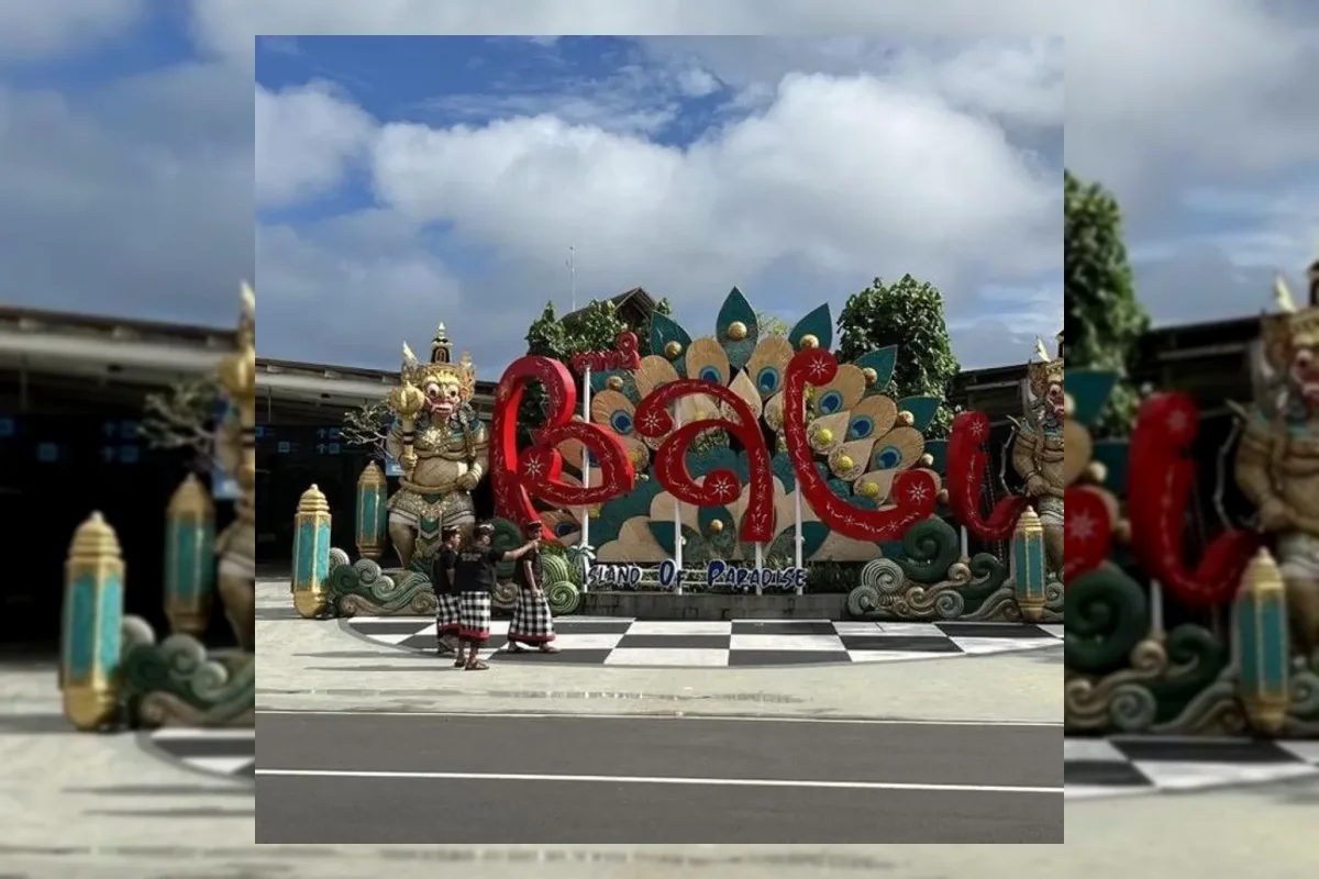 Ilustrasi penangkapan porter bandara Ngurah Rai terkait pencurian uang penumpang