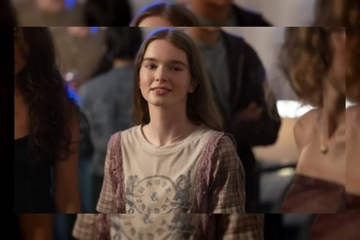 Mike Flanagan saat membahas serial Carrie