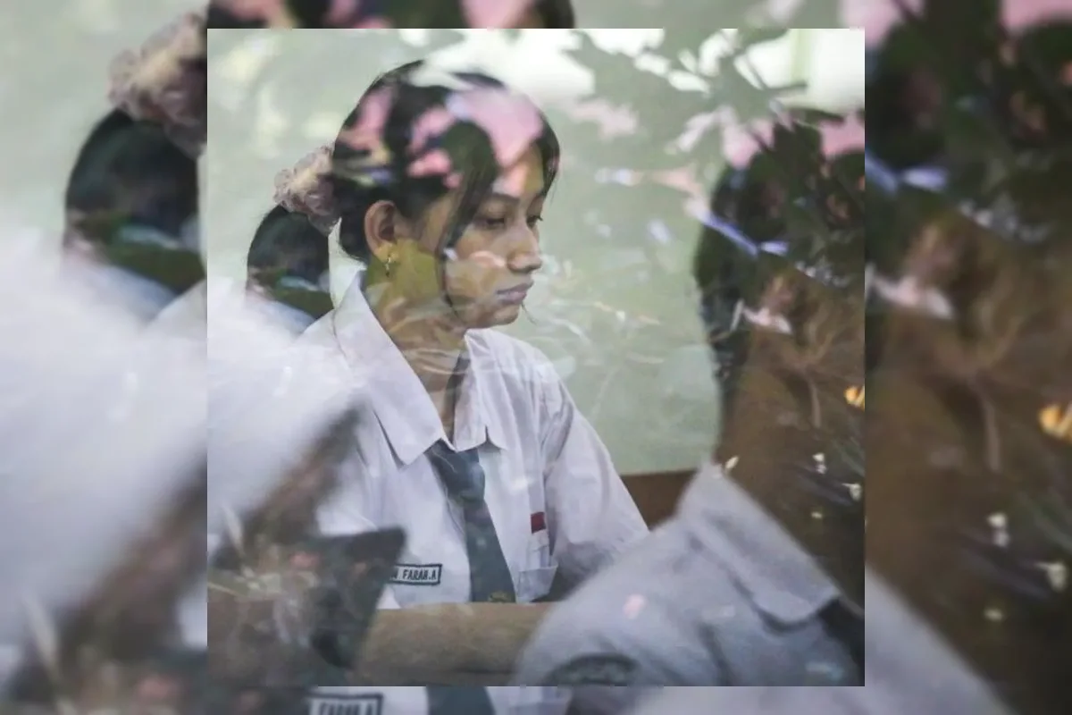 Siswa SMA mengikuti Tes Kemampuan Akademik 2025 di ruang kelas