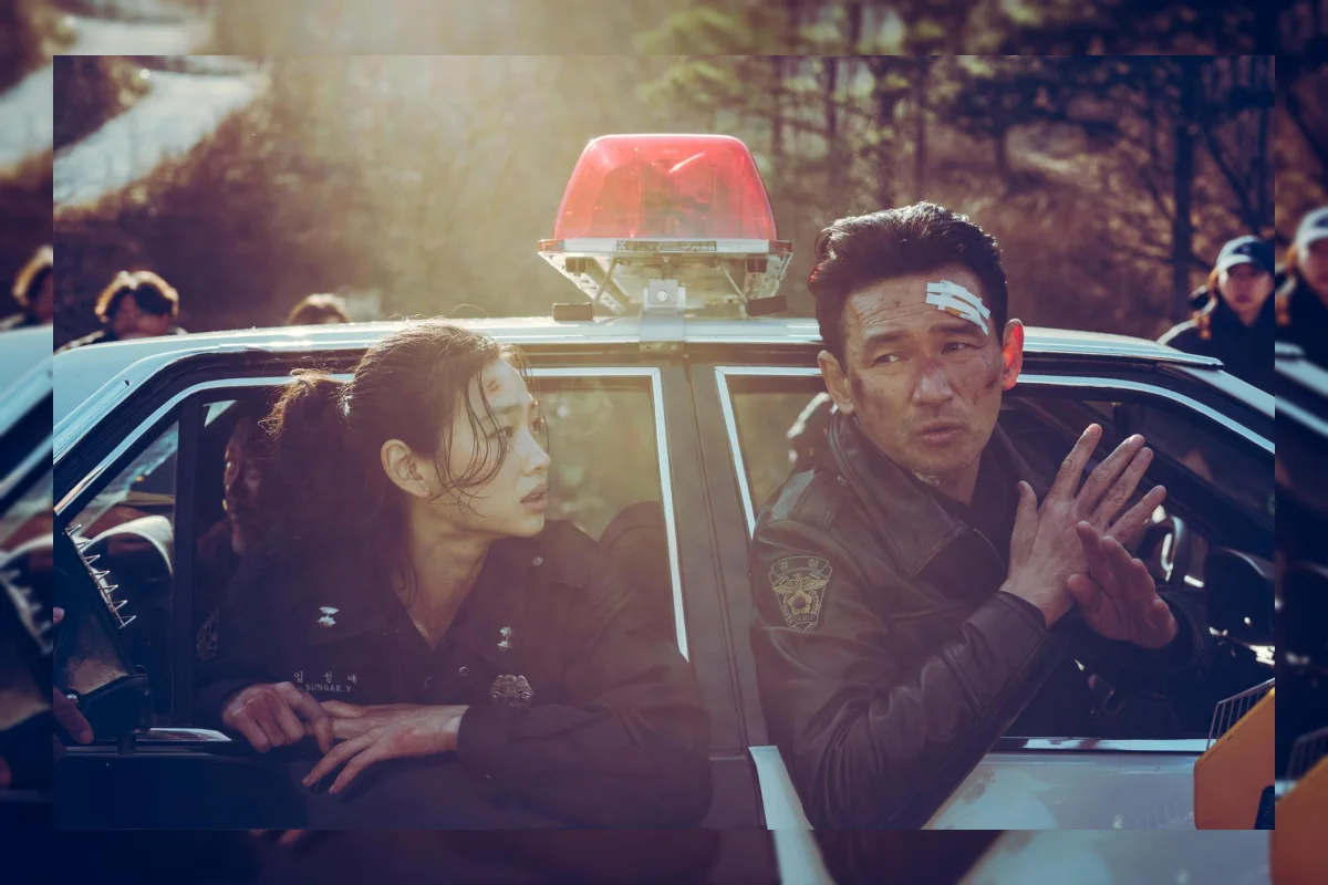 Suasana penonton bioskop menonton film Korea Hope dan The Assassin(s)