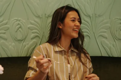 Kabar Terbaru Kehidupan Pribadi Raisa Andriana: Pamer Foto Romantis dengan Pria Misterius, Netizen Yakin Sosok Chef Mathis Molinie