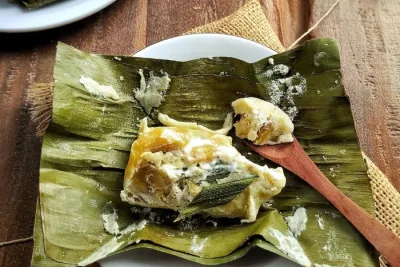 Pisang Raja Dibungkus Daun, Dikukus 25 Menit: Ini Resep Carang Gesing Solo yang Lembut dan Wangi Pandan