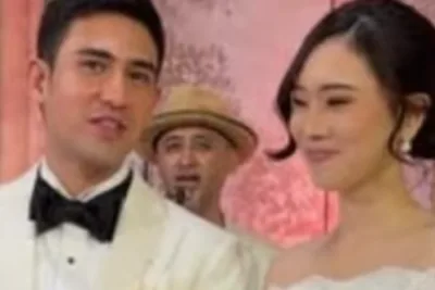Intip Pesona Gaya Valerie dan Ina Thomas di Holy Matrimony Axel Thomas: Harmoni Elegan Kebaya Soft Pink yang Mencuri Perhatian