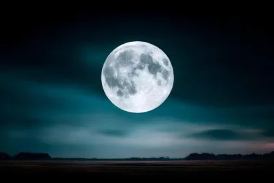 Panduan Menonton Hunter's Moon Senin Malam 26 Oktober: Terbit 17.53 WIB, Paling Nyaman Dilihat Mulai Jam 8 Malam
