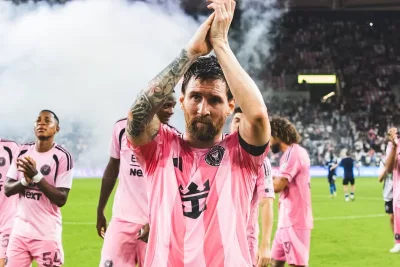 31 Agustus 2026: Ketika Dua Raksasa Dunia Pensiun Bersamaan, Tim Cook dan Lionel Messi Resmi Tutup Buku