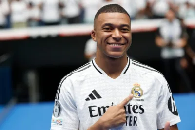 Dua Sponsor Pergi dalam Sehari: Lelucon soal Mao Zedong Berujung Minta Maaf Tiga Bahasa dari Mbappe