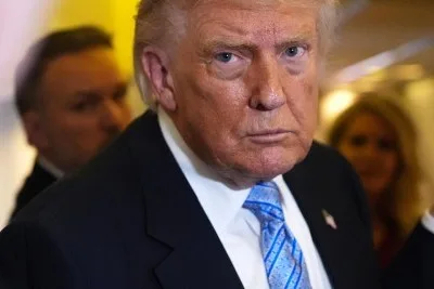 Trump Ingatkan Taiwan Agar Tak Deklarasikan Kemerdekaan