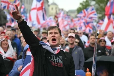 Polisi Inggris Tangkap 32 Orang dalam Demo dan Demo Tandingan di London