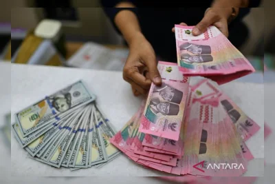 Rupiah Melemah, Pertemuan Xi-Trump Tak Bahas Iran