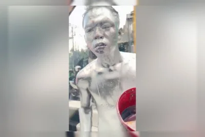Polisi Ringkus Manusia Silver yang Todong Pengendara di Kuta