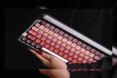 Review Keyboard Mekanik Lofree Lipstick: Estetika Makeup di Meja Kerja