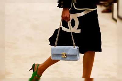 Chanel Kembali Tumbuh Berkat Desain Baru Matthieu Blazy